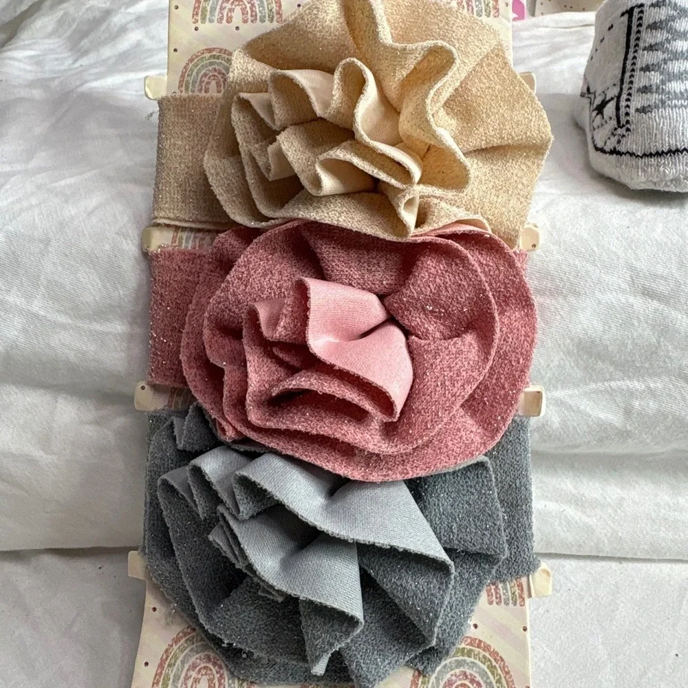 Baby Headbands Socks Gift Set Newborn Girl Flower Lace Infant Booties Headwear